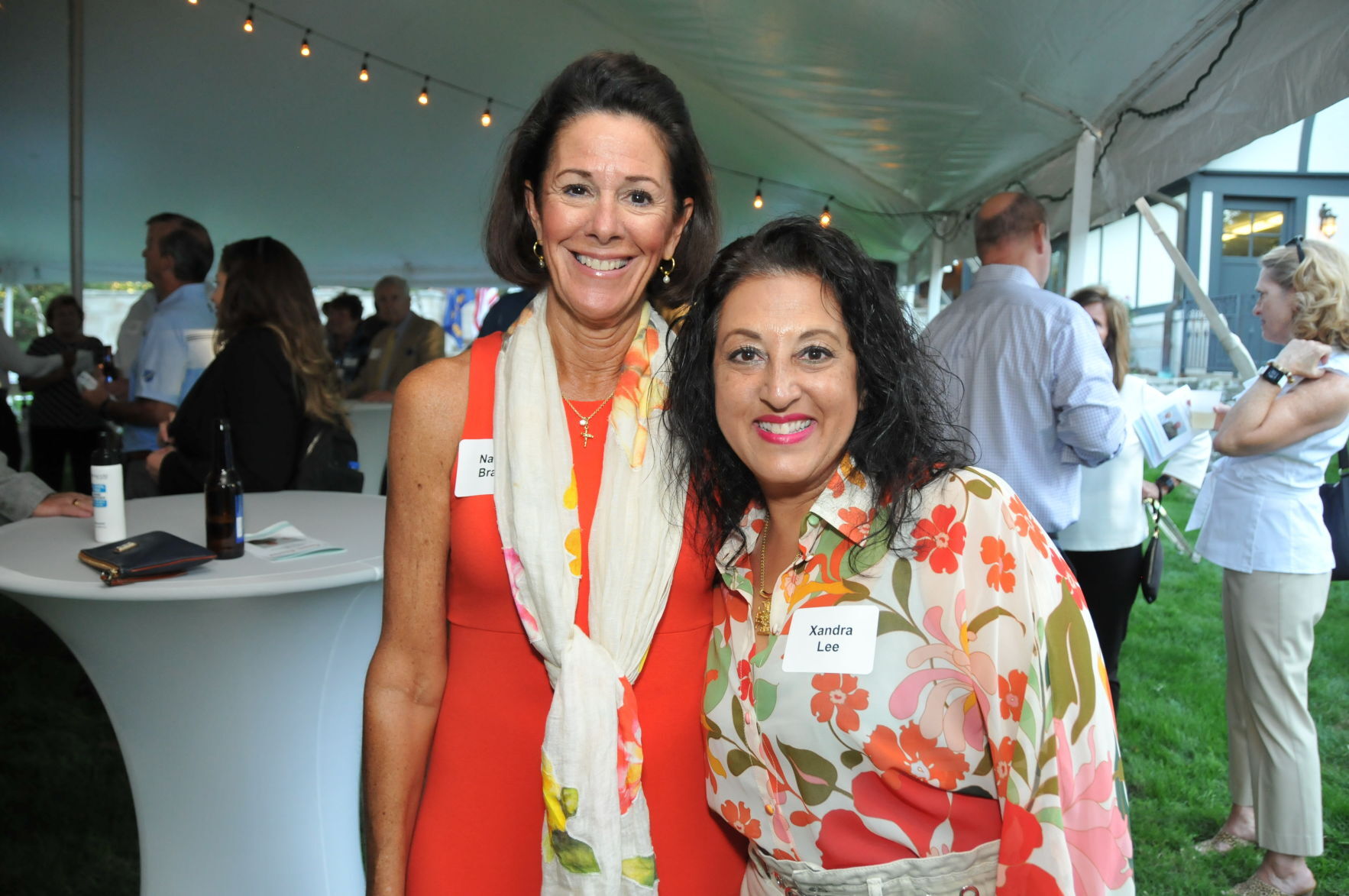 Nancy Brady, Xandra Lee